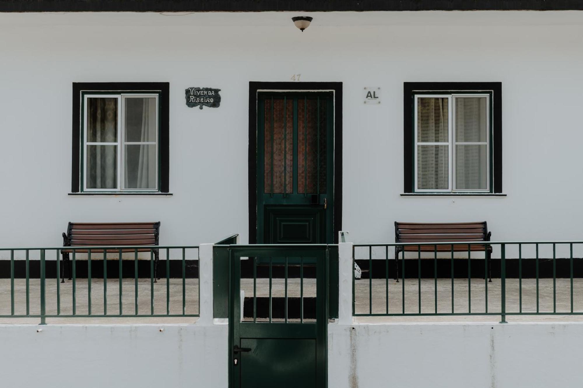 Casa Sousa Ribeiro Praia da Vitoria Exterior photo