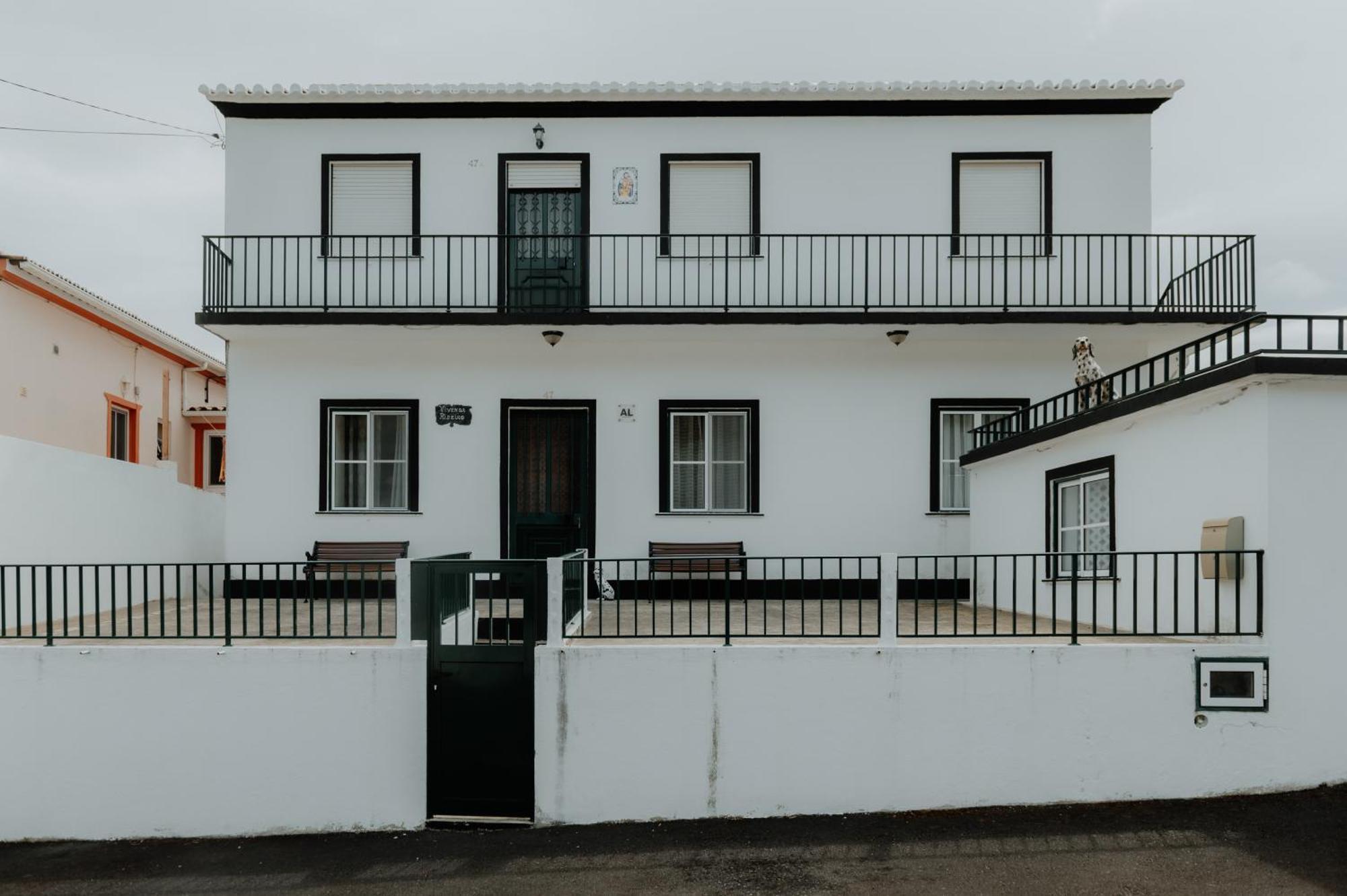 Casa Sousa Ribeiro Praia da Vitoria Exterior photo